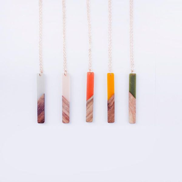 pendant necklaces wooden resin long bar drops, Silver
pendant necklaces wooden resin long bar drops, Silver