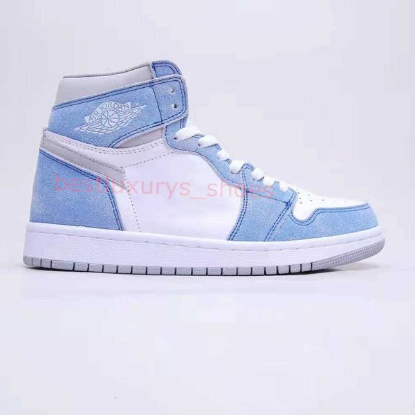 1 high hyper royal basketball shoes mint wash white blue sports sneakers men's and women's retro style chaussures sneaker2uuc
1 high hyper royal basketball shoes mint wash white blue sports sneakers men's and women's retro style chaussures sneaker2uuc