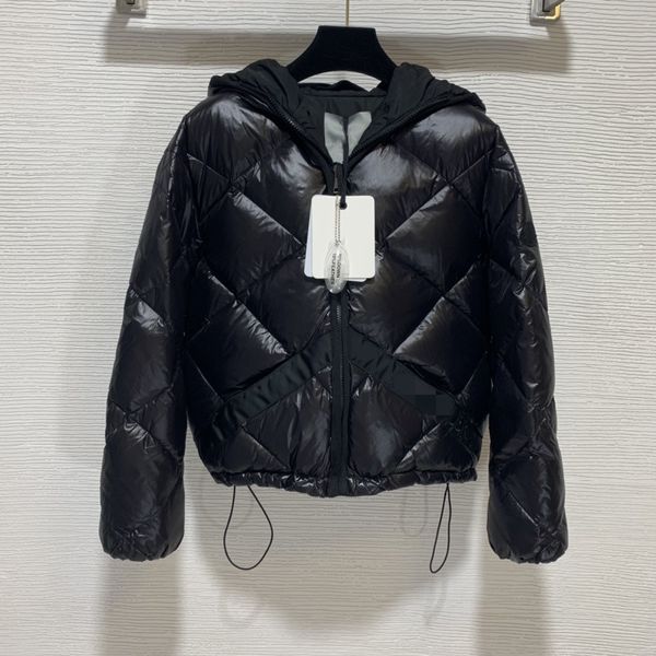 designer women's down & parkas 2021 winter white/black hooded patchwork fashion outerwear brand same style coats 1008-9
designer women's down & parkas 2021 winter white/black hooded patchwork fashion outerwear brand same style coats 1008-9