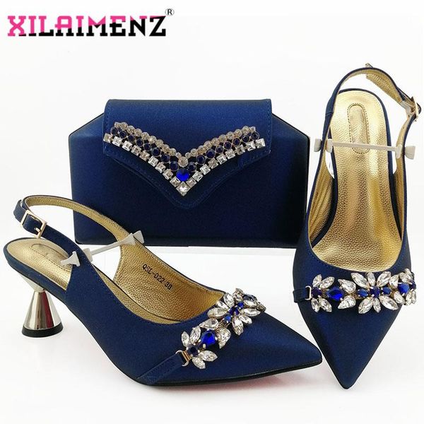 dress shoes royal blue color mid heels lady and bag set comfortable for italian women party matching with crystal, Black
dress shoes royal blue color mid heels lady and bag set comfortable for italian women party matching with crystal, Black