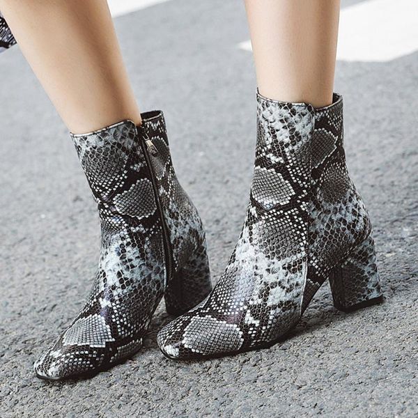boots sarairis arrivals plus size 48 ins colorful snake print shoes woman zip up chunky heels fashion ankle ladies z7mm, Black
boots sarairis arrivals plus size 48 ins colorful snake print shoes woman zip up chunky heels fashion ankle ladies z7mm, Black