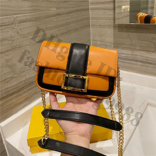 fashion brand black flap side shoulder cross body bags genuine leather small square crossbody handbags young women ladies spring phone chain
fashion brand black flap side shoulder cross body bags genuine leather small square crossbody handbags young women ladies spring phone chain