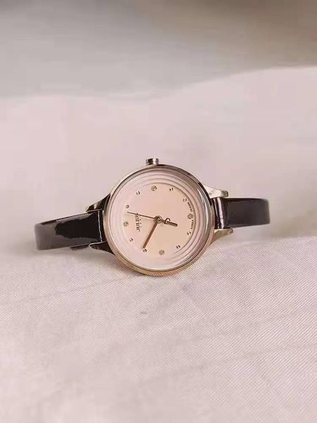 wristwatches watch for women elegant ladies romantic fashion quartz wristwatch, Slivery;brown
wristwatches watch for women elegant ladies romantic fashion quartz wristwatch, Slivery;brown