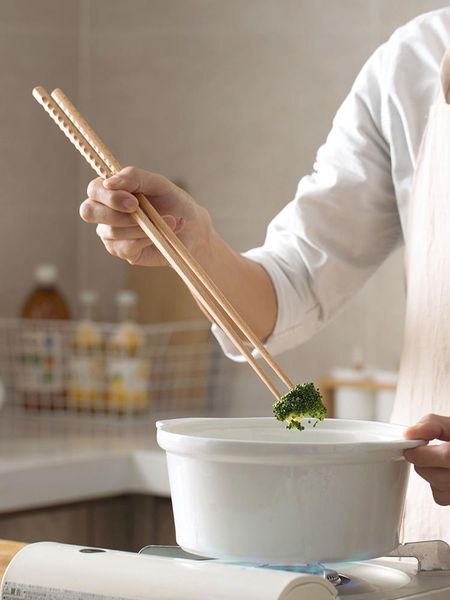 tenmiu scoop face long pot tachyon twisted dough-strips solid wood chopsticks fried the home one pair a11 ciq
tenmiu scoop face long pot tachyon twisted dough-strips solid wood chopsticks fried the home one pair a11 ciq