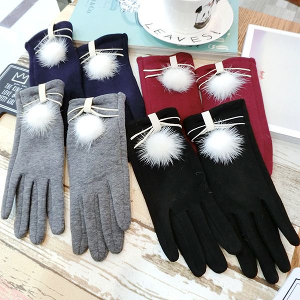 gloves beige crimping touch screen mink fur ball five finger flannel thickened lovely warm split, Blue;gray
gloves beige crimping touch screen mink fur ball five finger flannel thickened lovely warm split, Blue;gray