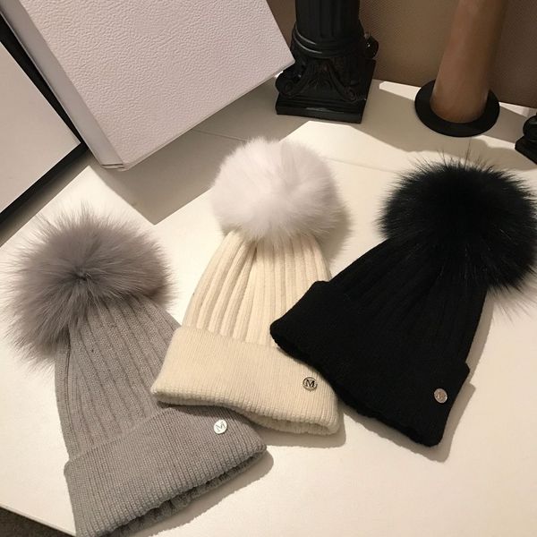 wholesale winter caps hats women and men beanies with real raccoon fur pompoms warm girl cap snapback pompon beanie, Blue;gray
wholesale winter caps hats women and men beanies with real raccoon fur pompoms warm girl cap snapback pompon beanie, Blue;gray