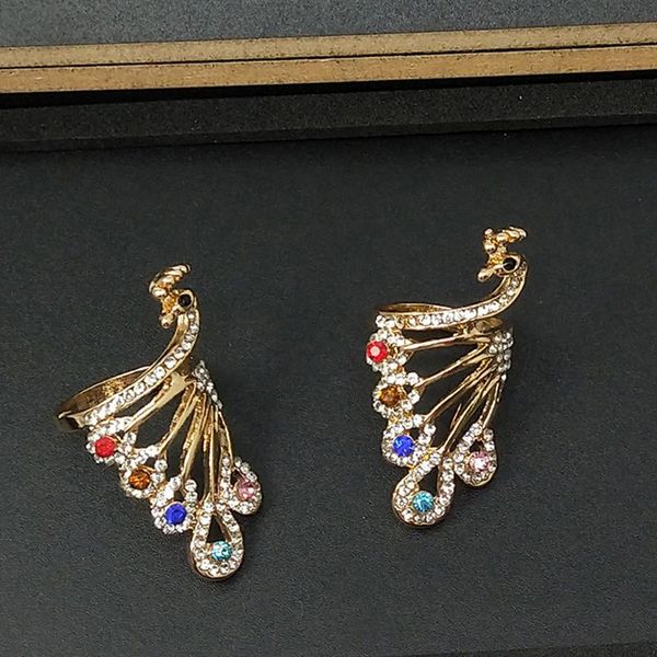 diamond painting knitting loop crochet accessories peacock shape ring finger wear thimble yarn guides
diamond painting knitting loop crochet accessories peacock shape ring finger wear thimble yarn guides