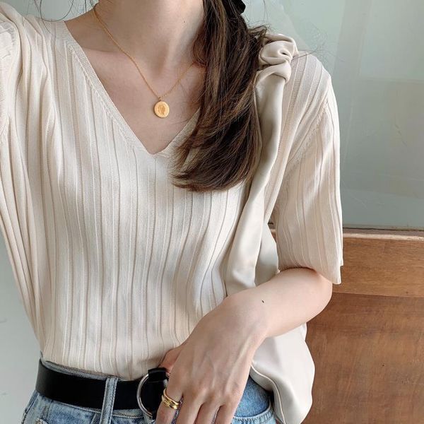 women's sweaters woman chandails summer ice silk sweater loose v-neck short sleeve sun protection women, White;black
women's sweaters woman chandails summer ice silk sweater loose v-neck short sleeve sun protection women, White;black