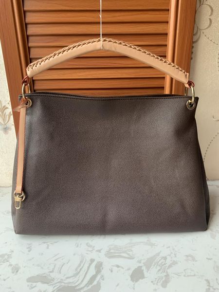classic 2021 handbag bag women embossing leather handbags womens shoulder crossbody vintage clutch tote messenger
classic 2021 handbag bag women embossing leather handbags womens shoulder crossbody vintage clutch tote messenger