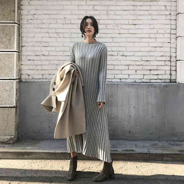 autumn women dresses solid colors korean warm knitting elegant vintage ladies long fashion simple style dress 210513, Black;gray 
autumn women dresses solid colors korean warm knitting elegant vintage ladies long fashion simple style dress 210513, Black;gray