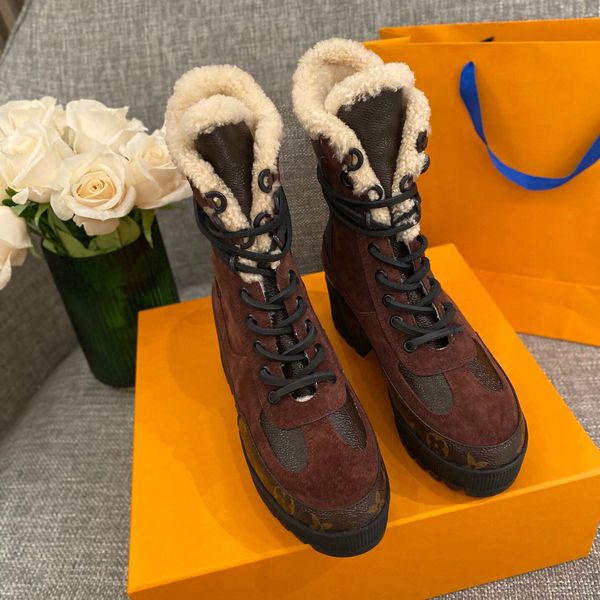 ladies motorcycle shoes designer platform brand lace-up comfortable luxury high-heel fashion winter boots, Red;white
ladies motorcycle shoes designer platform brand lace-up comfortable luxury high-heel fashion winter boots, Red;white