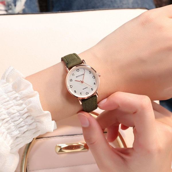 wristwatches luxury simple women's watches romantic 2021 love ladies watch diamond for women fashion montre femme, Slivery;brown
wristwatches luxury simple women's watches romantic 2021 love ladies watch diamond for women fashion montre femme, Slivery;brown