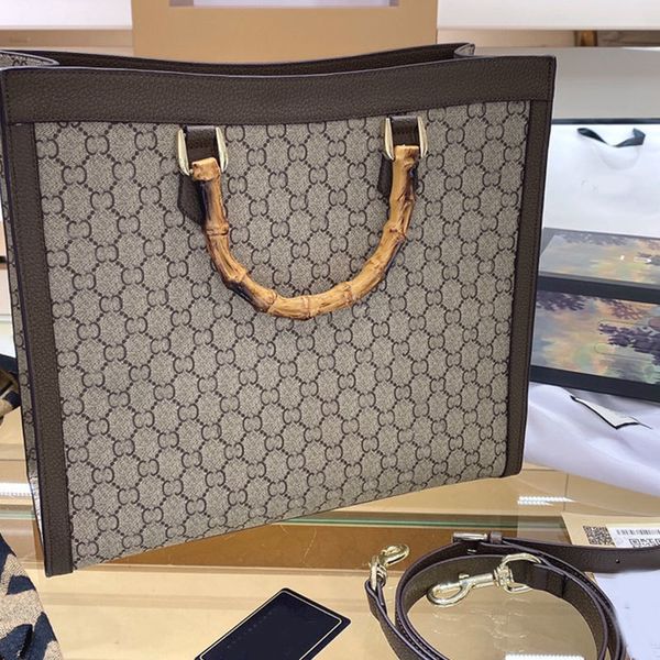 large capacity handbag tote bags women canvas bag patchwork color classic flower bamboo portable horse title buckle dmb
large capacity handbag tote bags women canvas bag patchwork color classic flower bamboo portable horse title buckle dmb