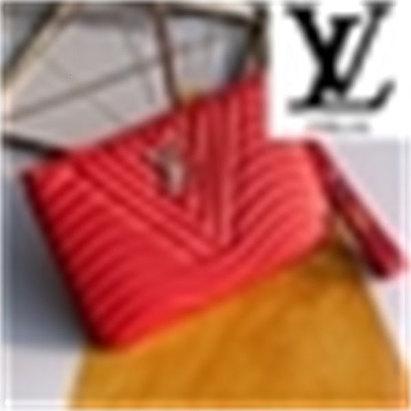 m68478 red soft leather wavy zip clutch real leather wallets chain wallet pouches key card holders phone cases purse clutches evening, Red;black
m68478 red soft leather wavy zip clutch real leather wallets chain wallet pouches key card holders phone cases purse clutches evening, Red;black