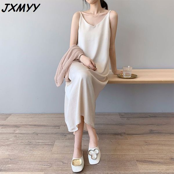 summer new product retro satin dress feminine base suspender skirt french temperament long skirt jxmyy 210412, Black;gray
summer new product retro satin dress feminine base suspender skirt french temperament long skirt jxmyy 210412, Black;gray