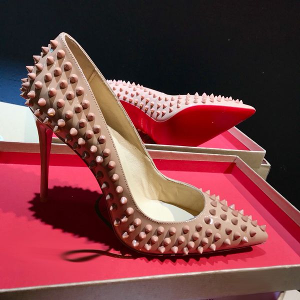 2021 good quality fashion women luxurys designers shoes designer sandals womens luxury high heels sandal dress shoess with box size 35-41 -m, Black
2021 good quality fashion women luxurys designers shoes designer sandals womens luxury high heels sandal dress shoess with box size 35-41 -m, Black