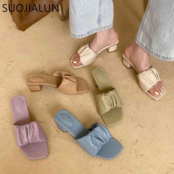 suojialun 2021 square toe slippers fashion brand pleated peep toe slides ladies square low heel sandal shoes outdoor flip flop c0407, Black
suojialun 2021 square toe slippers fashion brand pleated peep toe slides ladies square low heel sandal shoes outdoor flip flop c0407, Black