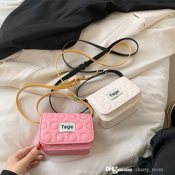 kids princess handbags 2021 parent-child embroider line solid colors pu messenger bags girl crossbody lipstick woman mini bag f587, Black
kids princess handbags 2021 parent-child embroider line solid colors pu messenger bags girl crossbody lipstick woman mini bag f587, Black