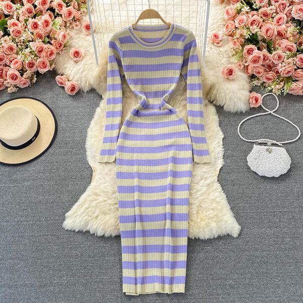 casual dresses uulutonica autumn women elegant fashion straight striped mid-calf empire o-neck knitting dress, Black;gray
casual dresses uulutonica autumn women elegant fashion straight striped mid-calf empire o-neck knitting dress, Black;gray