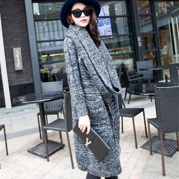 fashion sweater large women's bib shawl lapel medium length loose and thickened knitting cardigan coat, White;black
fashion sweater large women's bib shawl lapel medium length loose and thickened knitting cardigan coat, White;black