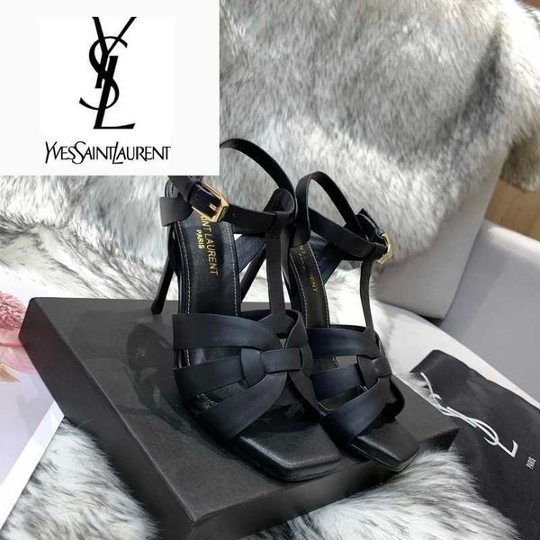 luxury brand women high heels sandals slippers mules slides pumps loafers ballerinas sneakers dress shoes designer 3ba7, Black;white
luxury brand women high heels sandals slippers mules slides pumps loafers ballerinas sneakers dress shoes designer 3ba7, Black;white