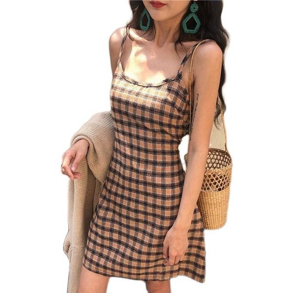 casual dresses women's fashion plaid sling retro slimming printing summer dress for holiday daily party 2021 robe femme, Black;gray
casual dresses women's fashion plaid sling retro slimming printing summer dress for holiday daily party 2021 robe femme, Black;gray