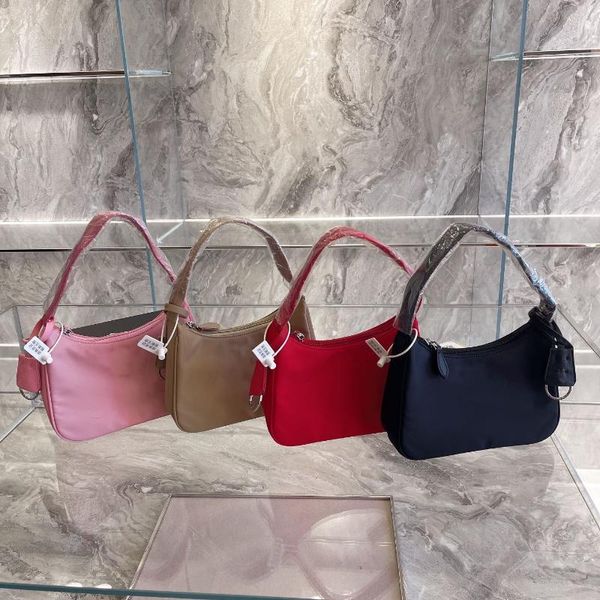 evening bags 2021 women nylon underarm bag vintage middle ancient french stick portable lady one shoulder
evening bags 2021 women nylon underarm bag vintage middle ancient french stick portable lady one shoulder