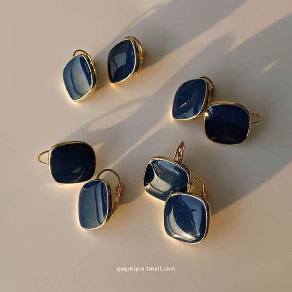 autumn and winter female korean temperament blue new fashion earrings in 2020, Black
autumn and winter female korean temperament blue new fashion earrings in 2020, Black