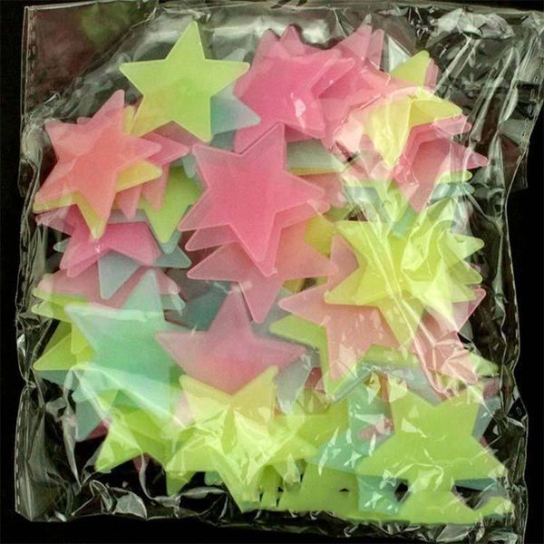 wallpapers 100pcs stars glow in the dark night lighting art wall stickers for kids room home decoration accessories
wallpapers 100pcs stars glow in the dark night lighting art wall stickers for kids room home decoration accessories