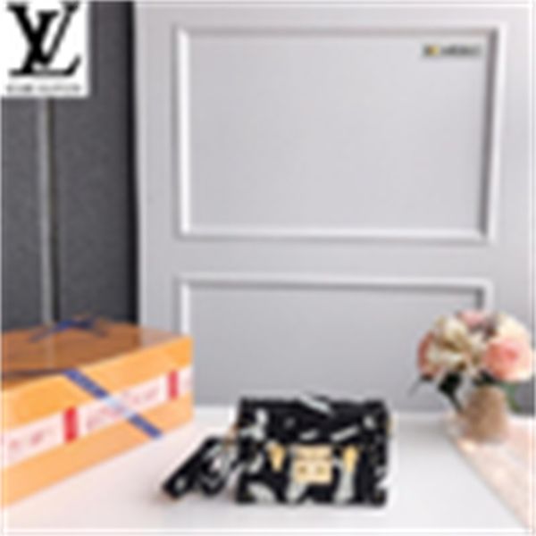 luxury ytnl m52737 fresh trend crossbody bag women handbags iconic bags brand handles shoulder bags totes cross body designer bag clutches e, Red;black
luxury ytnl m52737 fresh trend crossbody bag women handbags iconic bags brand handles shoulder bags totes cross body designer bag clutches e, Red;black