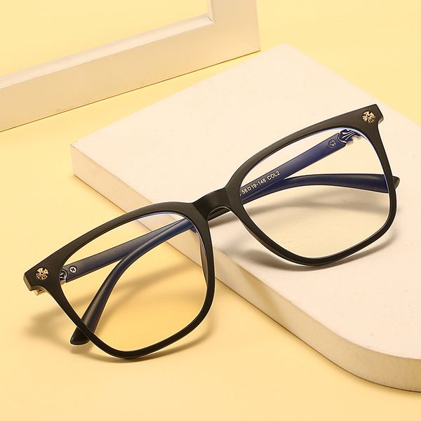 designer sun new tr90 anti blu ray flat women's korean fashion square large myopia frame plain decorative glasses, White;black
designer sun new tr90 anti blu ray flat women's korean fashion square large myopia frame plain decorative glasses, White;black