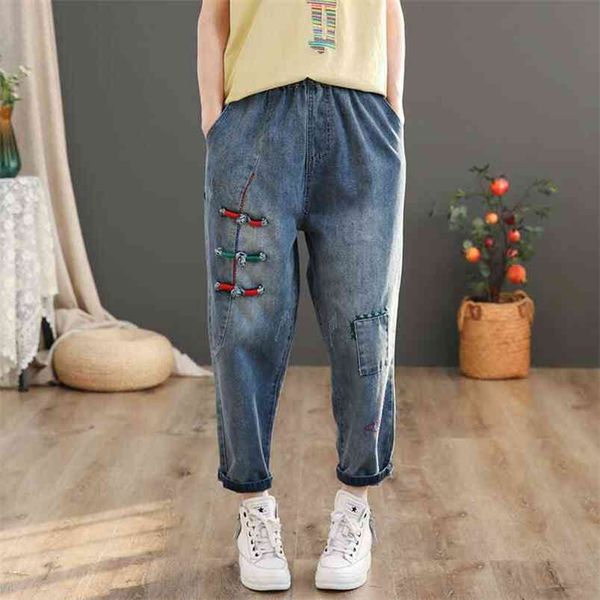 spring arts style women elastic waist vintage button design loose blue jeans patchwork embroidery cotton denim harem pants v239 210512
spring arts style women elastic waist vintage button design loose blue jeans patchwork embroidery cotton denim harem pants v239 210512