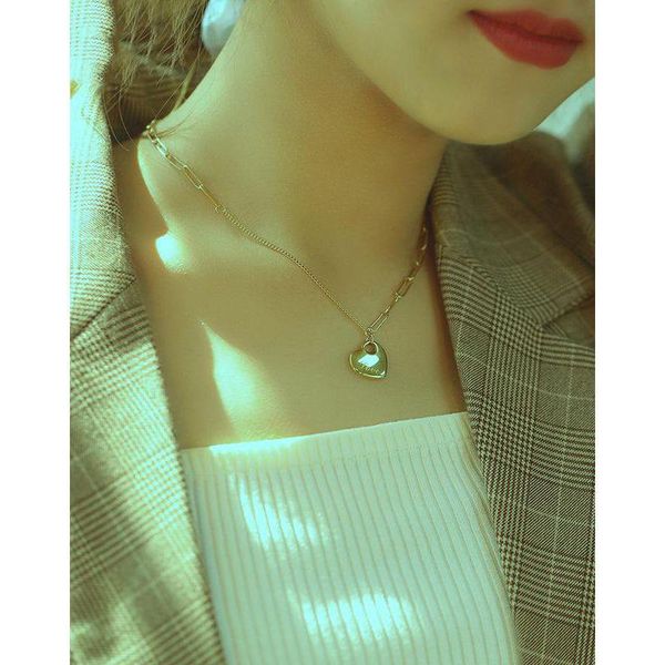 pendant necklaces simple love titanium steel necklace women's net red niche design clavicle chain, Silver
pendant necklaces simple love titanium steel necklace women's net red niche design clavicle chain, Silver