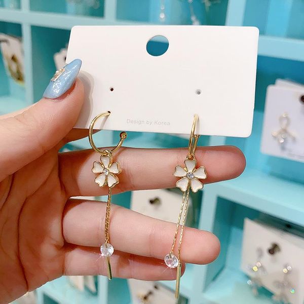 south korea style temperament fashion long small daisy flower eardrop s925 silver needle web celebrity earrings stud, Golden;silver
south korea style temperament fashion long small daisy flower eardrop s925 silver needle web celebrity earrings stud, Golden;silver