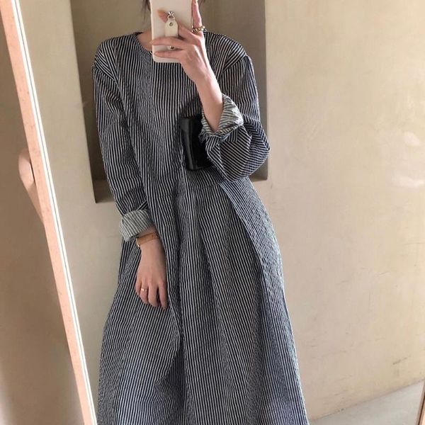casual dresses retro stripe temperament loose dress autumn 2021 japanese style round neck long sleeve simplicity women's, Black;gray
casual dresses retro stripe temperament loose dress autumn 2021 japanese style round neck long sleeve simplicity women's, Black;gray