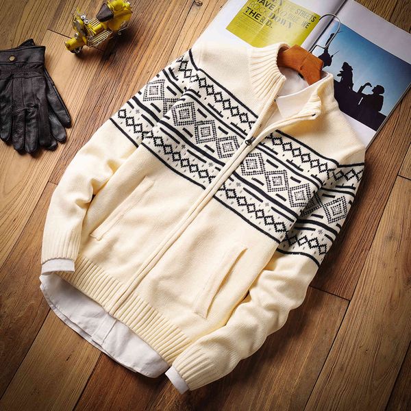 thick warm men's knitted cardigan, 100% acrylic jacquard, classic casual style, autumn and winter, new in 2021, White;black
thick warm men's knitted cardigan, 100% acrylic jacquard, classic casual style, autumn and winter, new in 2021, White;black