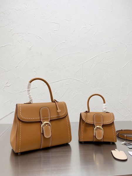 classic popular style chain bag temperament elegant designer wholesale handbag luxury noble bags high-end brand luxurys wholesales handbags
classic popular style chain bag temperament elegant designer wholesale handbag luxury noble bags high-end brand luxurys wholesales handbags