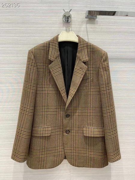 women's suits & blazers fyion 2021 winter women fashion runway jacket long sleeve single breasted plaid wool blazer coat overcoat, White;black
women's suits & blazers fyion 2021 winter women fashion runway jacket long sleeve single breasted plaid wool blazer coat overcoat, White;black