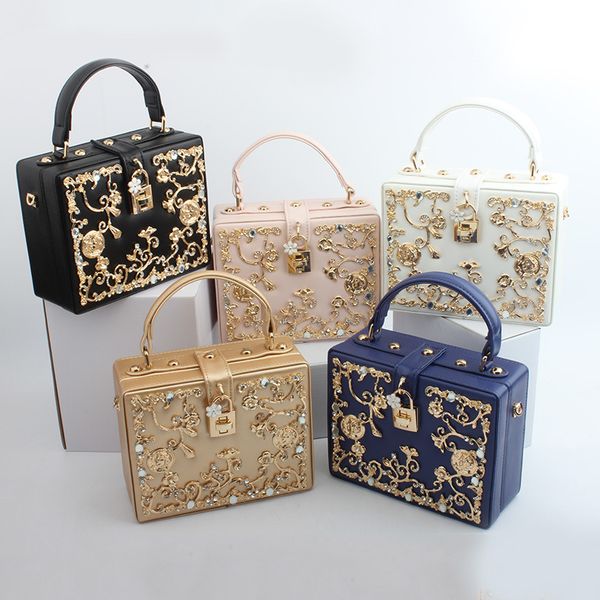 fashion evening bag handbag 2021 letode simple and shabby pu small box banquet women's
fashion evening bag handbag 2021 letode simple and shabby pu small box banquet women's