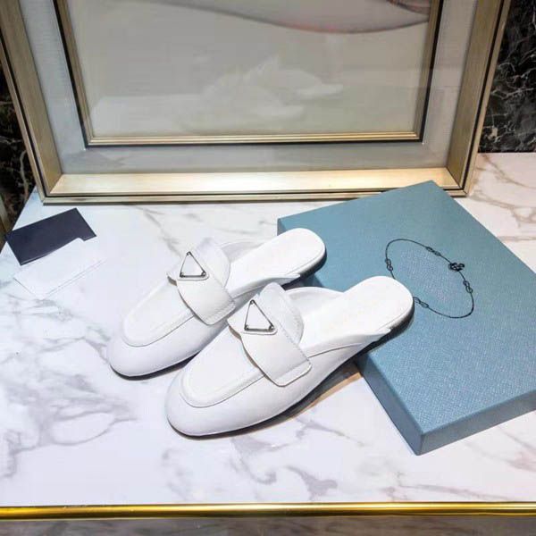 women cute leather sandals summer party pleated decal decoration comfortable flat bottom show style slipper with box quality, Black
women cute leather sandals summer party pleated decal decoration comfortable flat bottom show style slipper with box quality, Black