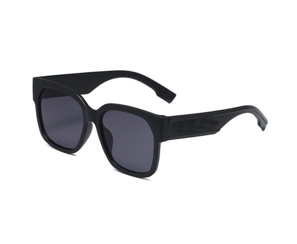summer woman fashion classics clear lens sunglasses man driving beach cycling outdoor wind sun glasses women transparent goggle 4colors big, White;black
summer woman fashion classics clear lens sunglasses man driving beach cycling outdoor wind sun glasses women transparent goggle 4colors big, White;black