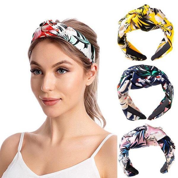 beanie/skull caps 2021 women's autumn and winter european american fashion color print fabric art all-match retro hat, Blue;gray
beanie/skull caps 2021 women's autumn and winter european american fashion color print fabric art all-match retro hat, Blue;gray