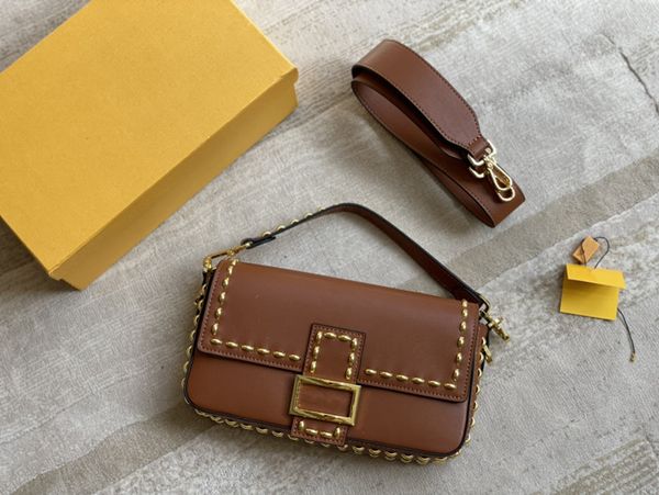 women shoulder bags summer fashion new ladies crossbody bag small square-bags classic gold chain big/small baguette evening-bags
women shoulder bags summer fashion new ladies crossbody bag small square-bags classic gold chain big/small baguette evening-bags