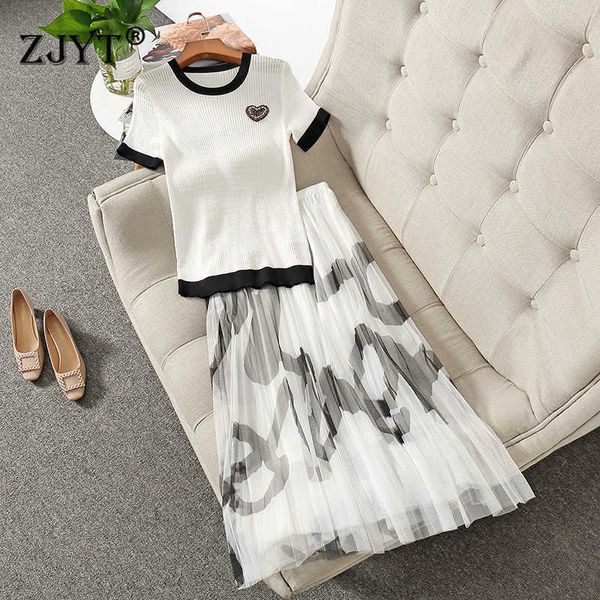 summer designer diomands knitting and print midi mesh skirt 2 piece clothing set elegant office lady suit casual outfit 210601, White
summer designer diomands knitting and print midi mesh skirt 2 piece clothing set elegant office lady suit casual outfit 210601, White