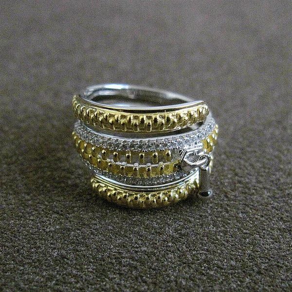 wedding rings marquise fashion cubic sweet zipper ring ,shinning, wedding/party/dinner jewelry for women.rc057, Slivery;golden
wedding rings marquise fashion cubic sweet zipper ring ,shinning, wedding/party/dinner jewelry for women.rc057, Slivery;golden