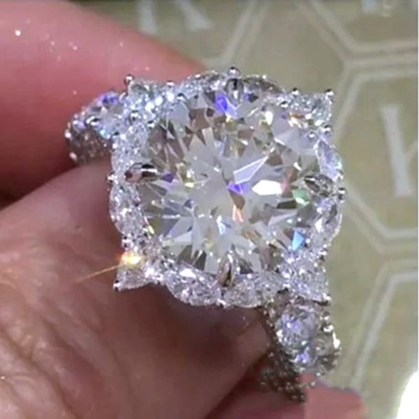 wedding rings 1.75ct zircon engagement for women silver color ring female anel austrian crystals gothic jewelry quality, Slivery;golden
wedding rings 1.75ct zircon engagement for women silver color ring female anel austrian crystals gothic jewelry quality, Slivery;golden