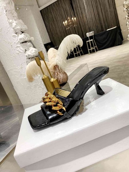 new2021 slide sandals designer shoes luxury summer fashion wide flat slipper men and women sandal flip flops yd0411, Black
new2021 slide sandals designer shoes luxury summer fashion wide flat slipper men and women sandal flip flops yd0411, Black