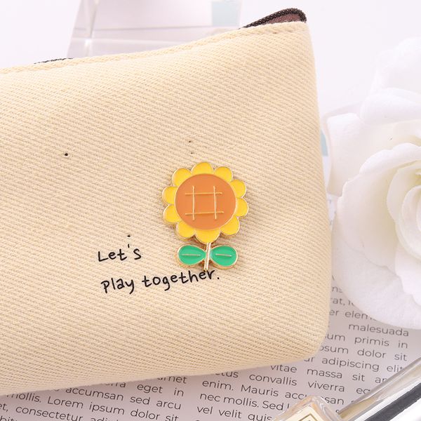 european plant series sunflower model brooches cartoon women alloy flowers lapel pins for children bags sweater hat clothes badges accessori, Gray
european plant series sunflower model brooches cartoon women alloy flowers lapel pins for children bags sweater hat clothes badges accessori, Gray
