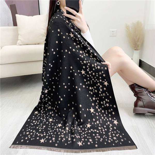 luxury brand women cashmere scarves shawls and wraps female pashmina warm thick blanket scarves printed lady 2021 new, Blue;gray
luxury brand women cashmere scarves shawls and wraps female pashmina warm thick blanket scarves printed lady 2021 new, Blue;gray