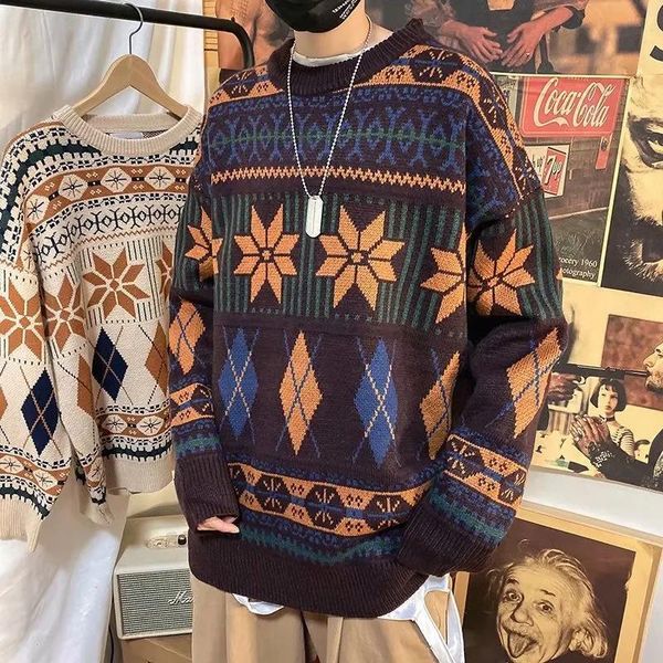 men's sweaters 2021 spring and autumn jockeying with color japanese department retro wear sweater christmas couples korean men, White;black
men's sweaters 2021 spring and autumn jockeying with color japanese department retro wear sweater christmas couples korean men, White;black
